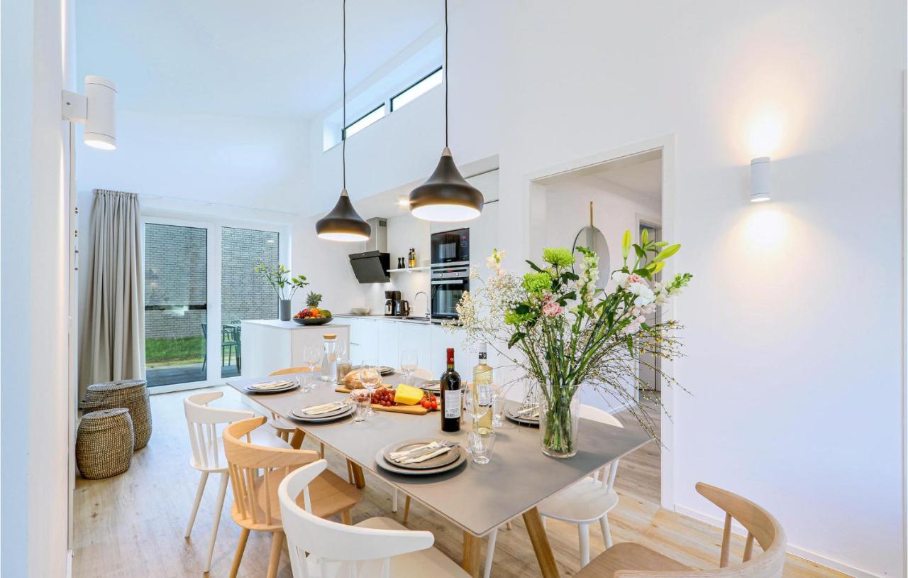 3 Bedroom Awesome Home In Lembruch-Duemmer See 외부 사진