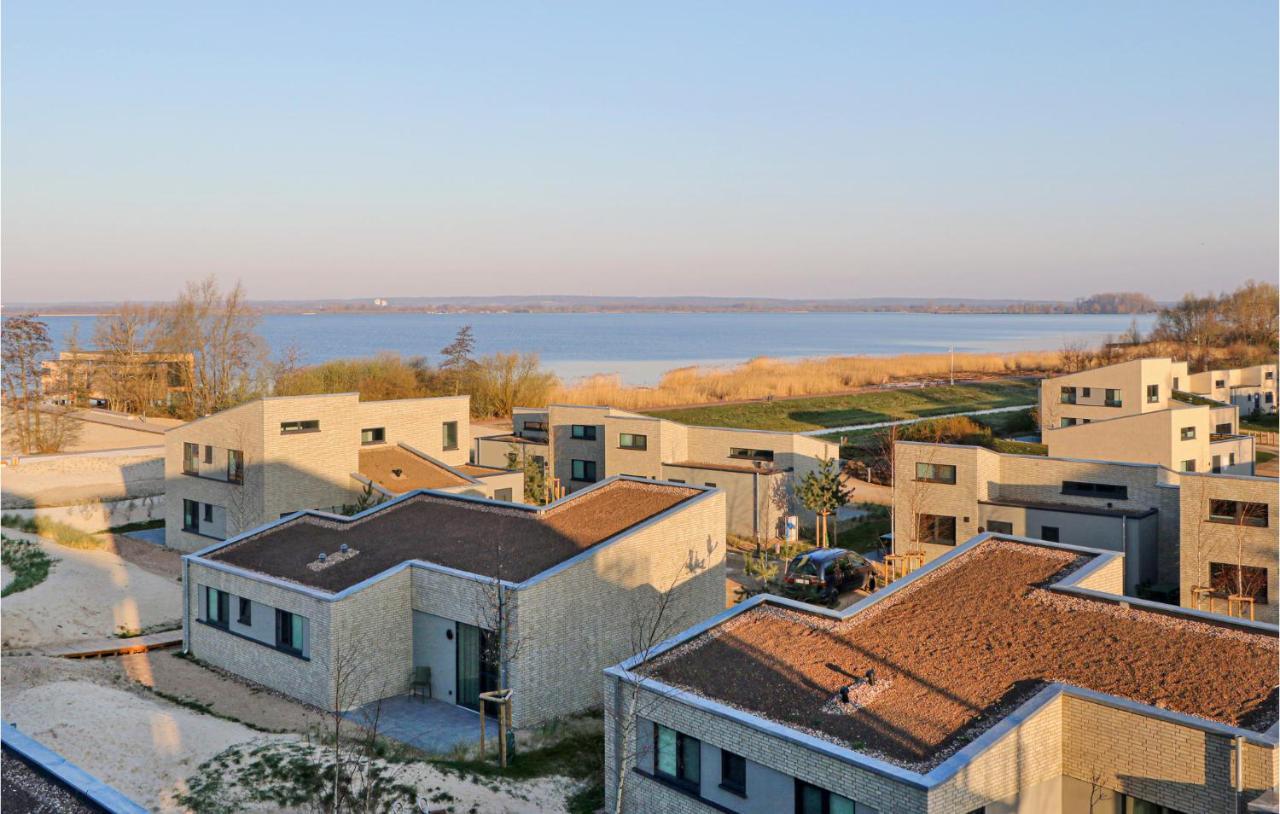 3 Bedroom Awesome Home In Lembruch-Duemmer See 외부 사진